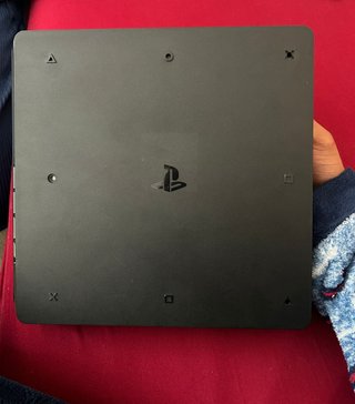 PS4 Slim 1TB Negra