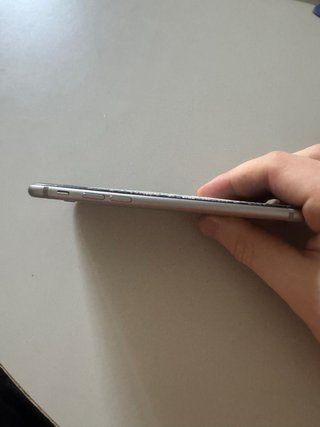 iPhone 6 Argento Rotto