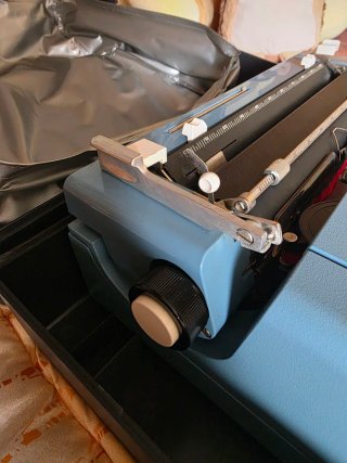 Olivetti Studio 46 Máquina de Escribir Azul