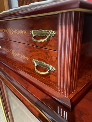 Mueble Vitrina Madera y Cristal