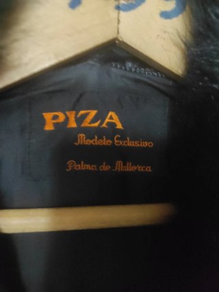 Abrigo piza Negro con Cuello de Pelo