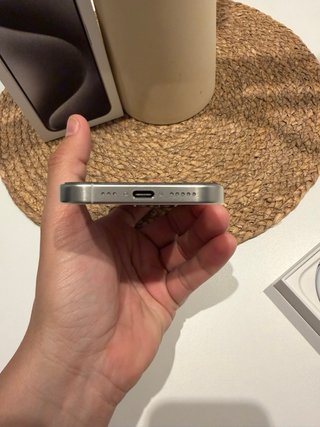 iPhone 15 Pro Blanco 256GB Impoluto y con Factura