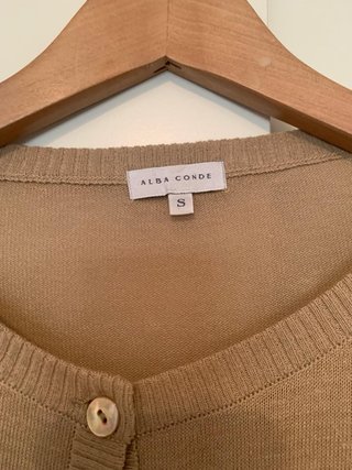 Vestido de encaje, chaqueta punto , zapatos Lodi