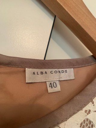 Vestido de encaje, chaqueta punto , zapatos Lodi
