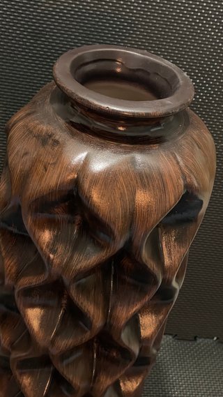 Jarrón decorativo marrón
