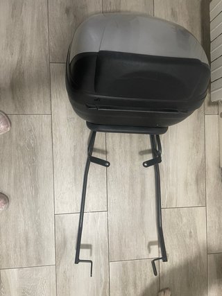 Maleta Moto Shad con Soporte