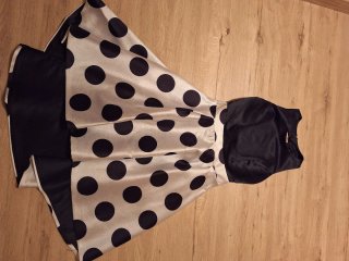 Vestido fiesta cola lunares negro blanco