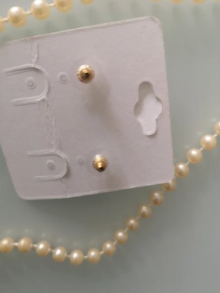 Juego collar y pendientes perlas