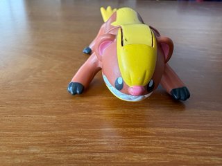 Figura Yungoos Pokémon