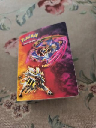 Maletín Pokémon TCG JCC Sol y Luna
