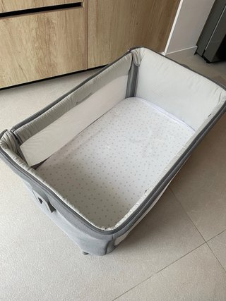 Cuna Chicco Next 2 Me Classic Gris