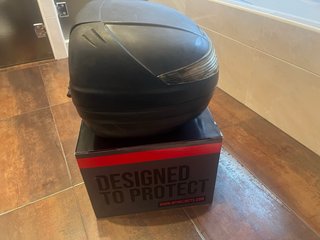 Baúl maletero moto Shad SH29