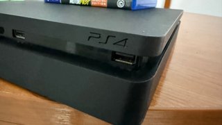Consola PS4 500GB Negra + 3 Juegos