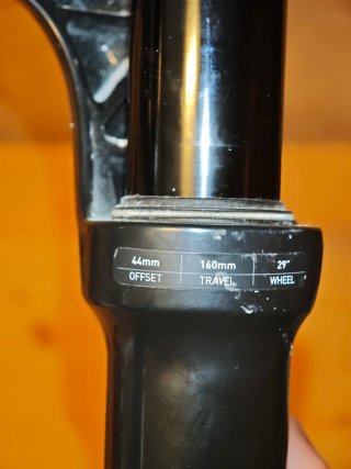 Rock Shox Yari RC Horquilla 160mm 29''