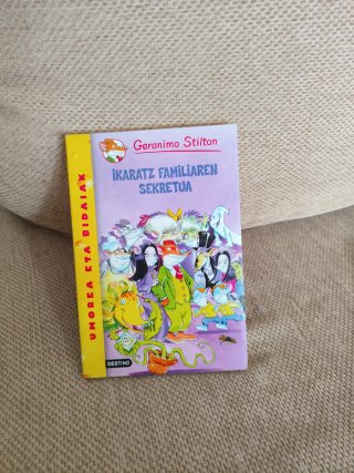 Lote 5 libros Euskera