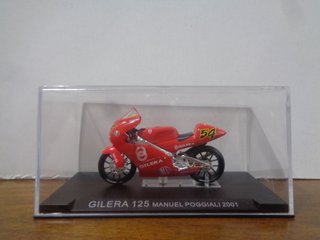YAMAHA YZR250 – OLIVIER JACQUE Y 4 MAS ( 1/24)
