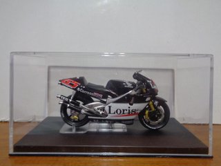 YAMAHA YZR250 – OLIVIER JACQUE Y 4 MAS ( 1/24)