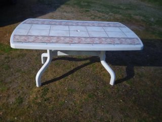 Mesa de jardín cerámica y plástico