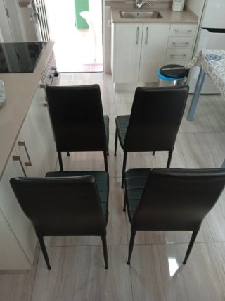 Sillas de cocina negras