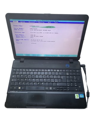 Fujitsu LIFEBOOK A512