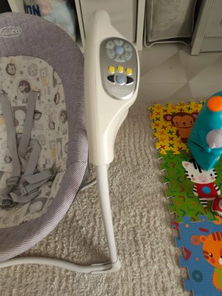 Columpio Graco Slim Spaces Bebé