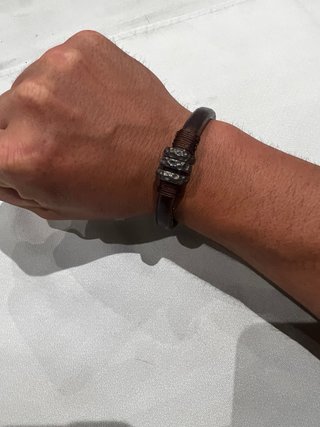 Pulsera Cuero Marrón • Estilo Rústico