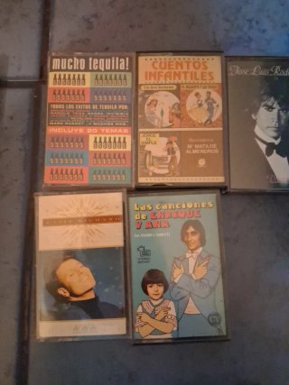 Lote 10 Cassettes: Pop, Infantil, Rock Español
