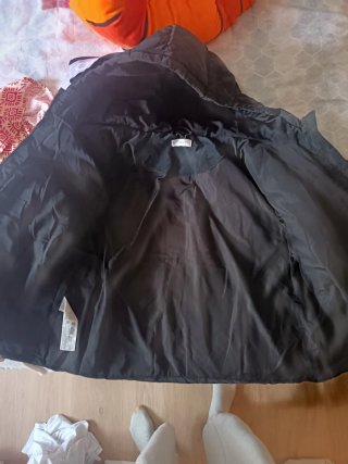 Abrigo negro Mango Teen
