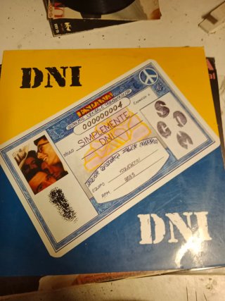 Vinilo DNI - Simplemente DNI