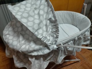 Moisés para bebé con capota y soporte