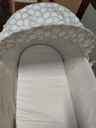 Moisés para bebé con capota y soporte