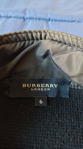 Chaqueta Burberry original.Talla L(6). Azul.