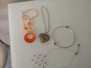 Lote 4 Collares: Gargantilla y Cuentas