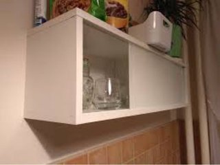 Dos armarios o estantería de pared Ikea