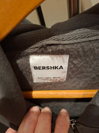 Sudadera Bershka gris cremallera talla S nueva