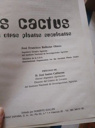 Libro los cactus y las otras plantas suculentas