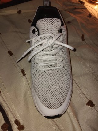 Zapatos d'foot blancos
