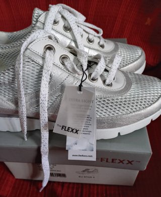 Zapatillas The Flexx plateadas