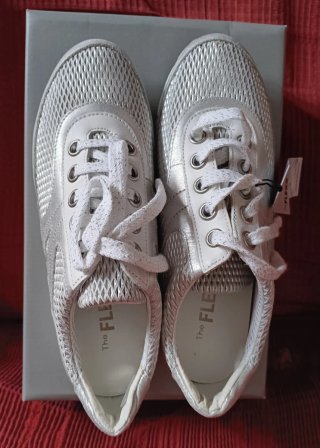 Zapatillas The Flexx plateadas