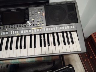 Piano Yamaha PSR-S970