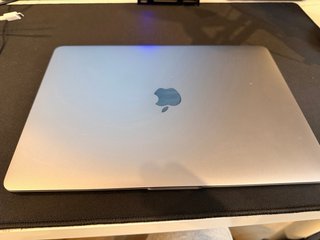 MacBook Pro 13 Core i5 8GB RAM 256GB SSD