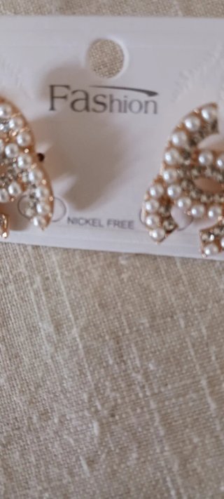 Orecchini CC perle e strass oro