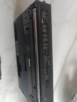 Sony ICF-2001 Receptor de Radio Portátil