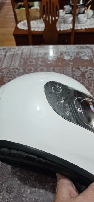 Casco de moto HJC blanco