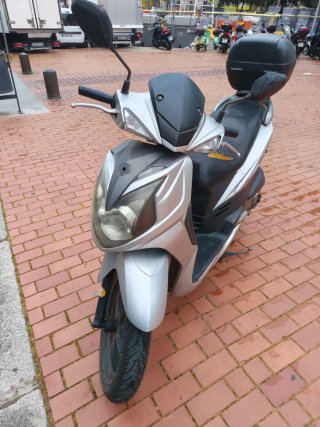 SYM Symphony SR 125 Scooter