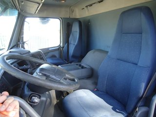 Volvo FM 12.380-CAMIONES PORTAMAQUINARIAS