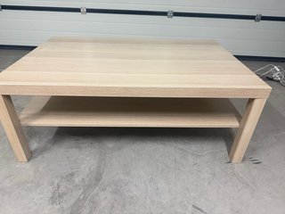 Mesa de centro de madera