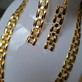 Collar y pendientes acero inoxidable dorado