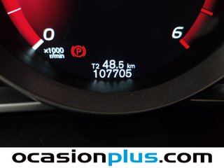 Volvo V40 Cross Country D2 Momentum 85 kW (115 CV)
