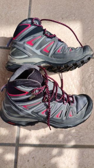 Botas de montaña Salomon Gore-Tex Talla 38